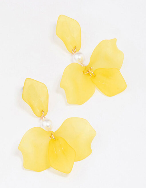 Pearl Acrylic Flower Earrings