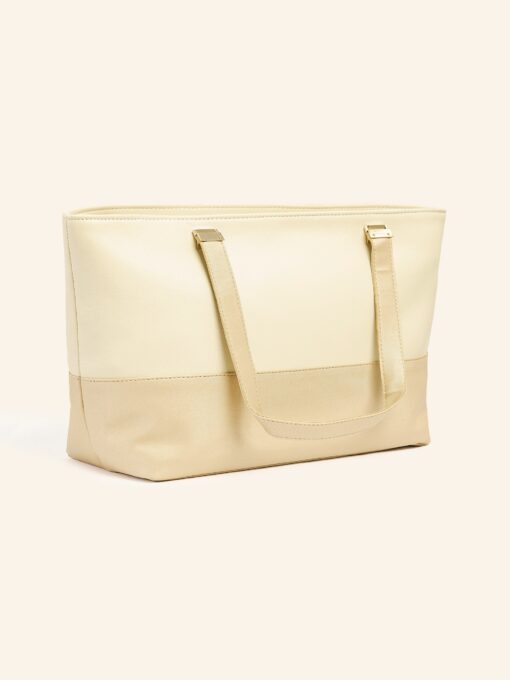 Classic Shoulder Bag