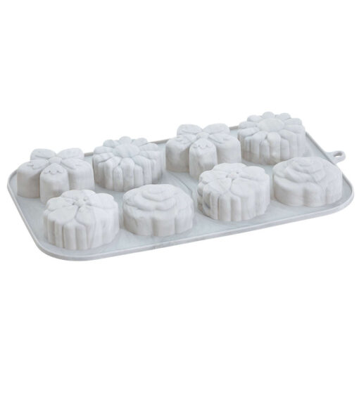 7" x 12" Flower Treat Mold - Image 3